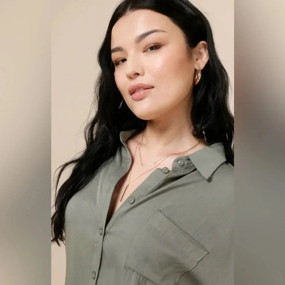 NEW with Tags (NWT) LuLus Blythe Olive Green Short Sleeve Button-Up Top - Picture 2 of 9